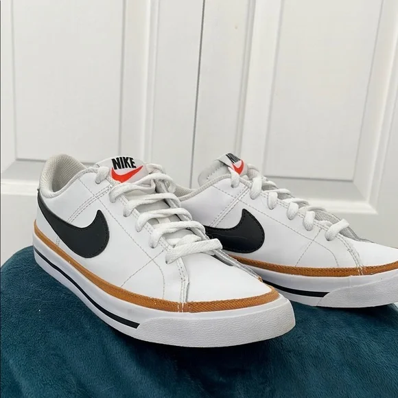 Nike Court Legacy-4Y (Big Kids) - Picture 2 of 10